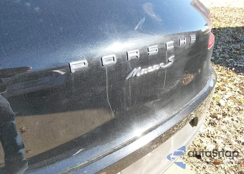 2016 Porsche Macan from USA, damaged, VIN WP1AB2A55GLB563